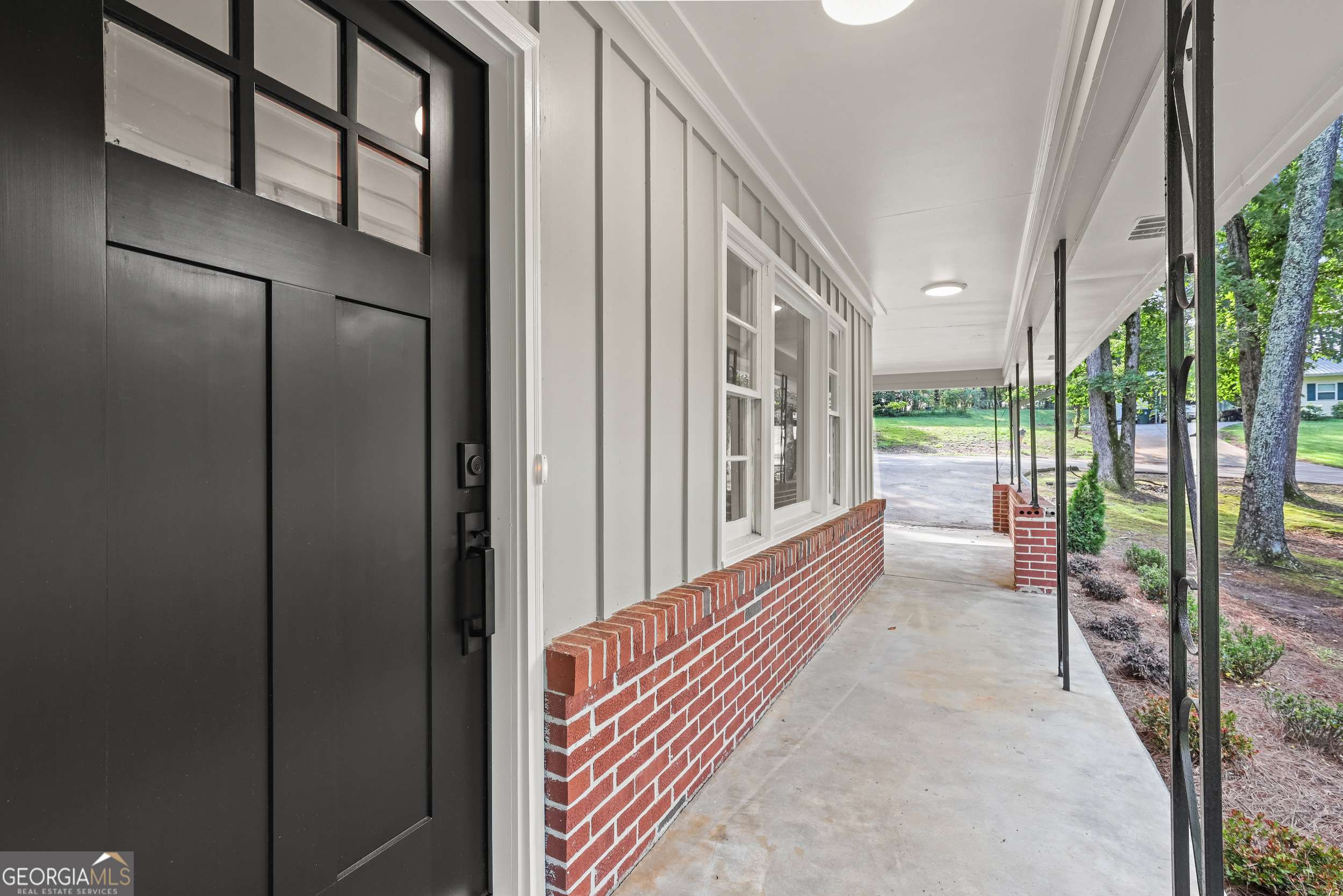 Clarkesville, GA 30523,221 Yonah DR