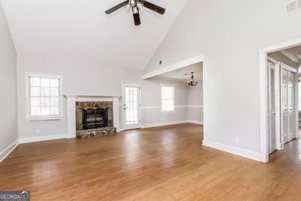Acworth, GA 30101,150 Cedar creek CT