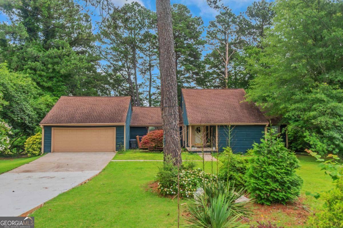 Conyers, GA 30094,959 Sweet Briar TRL SE