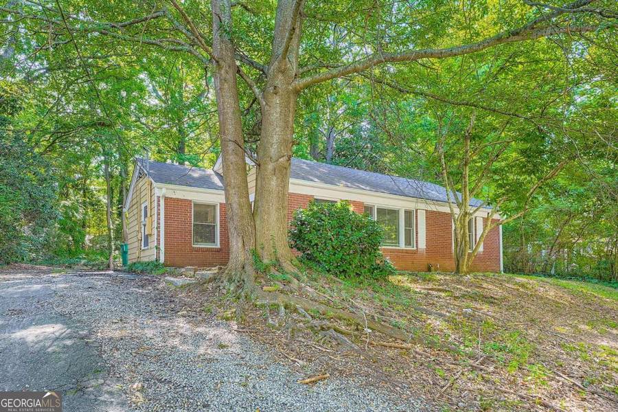 2275 Old Spring RD SE, Smyrna, GA 30080