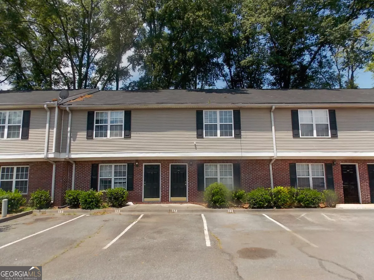 Cartersville, GA 30120,132 Point Place DR