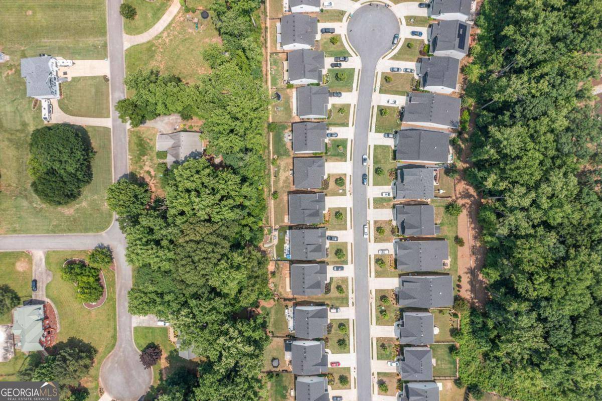 Canton, GA 30115,157 Crest Brooke DR