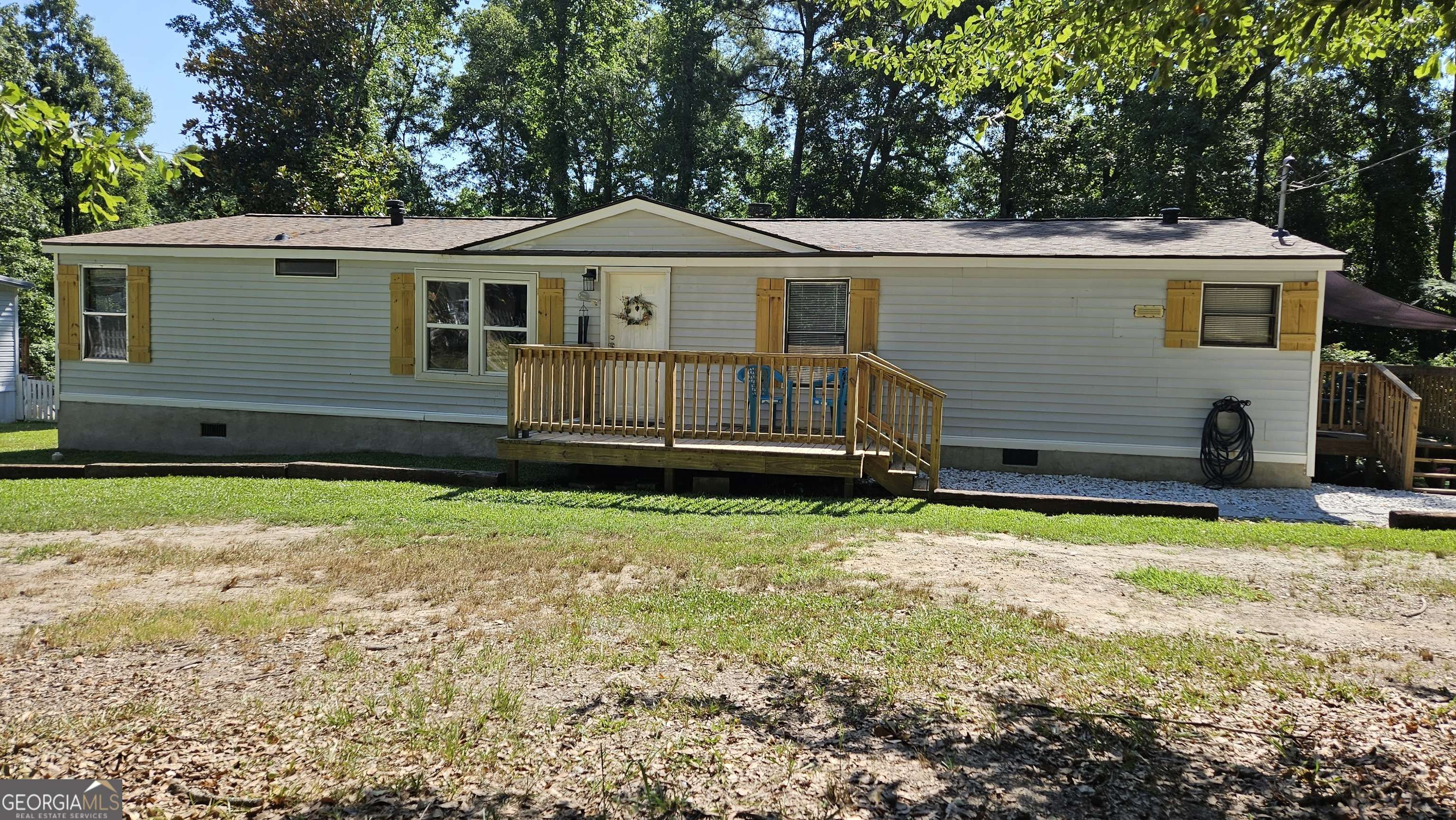 207 Willow LN, Union Point, GA 30669