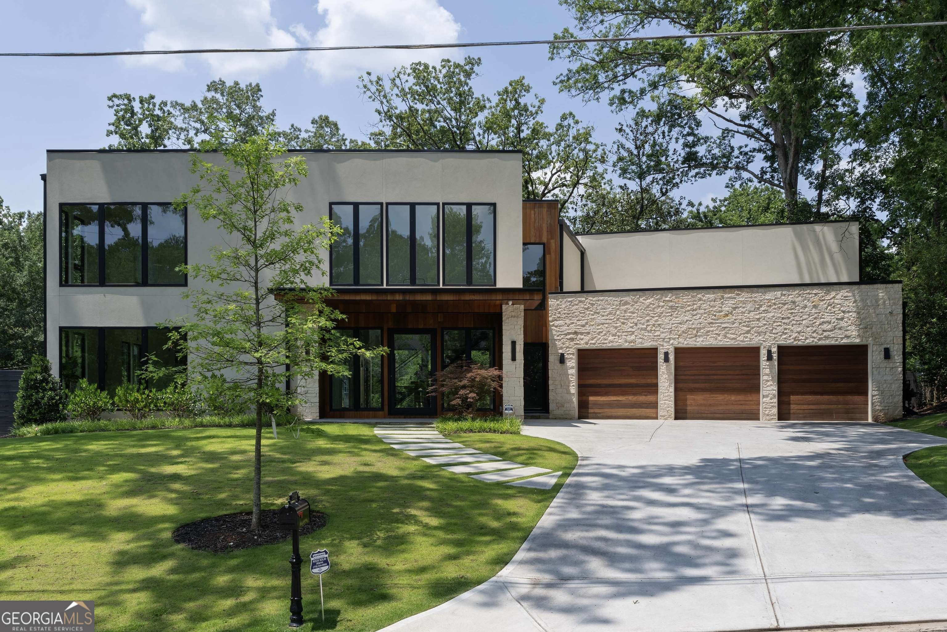3566 Cantrell RD NE, Atlanta, GA 30326