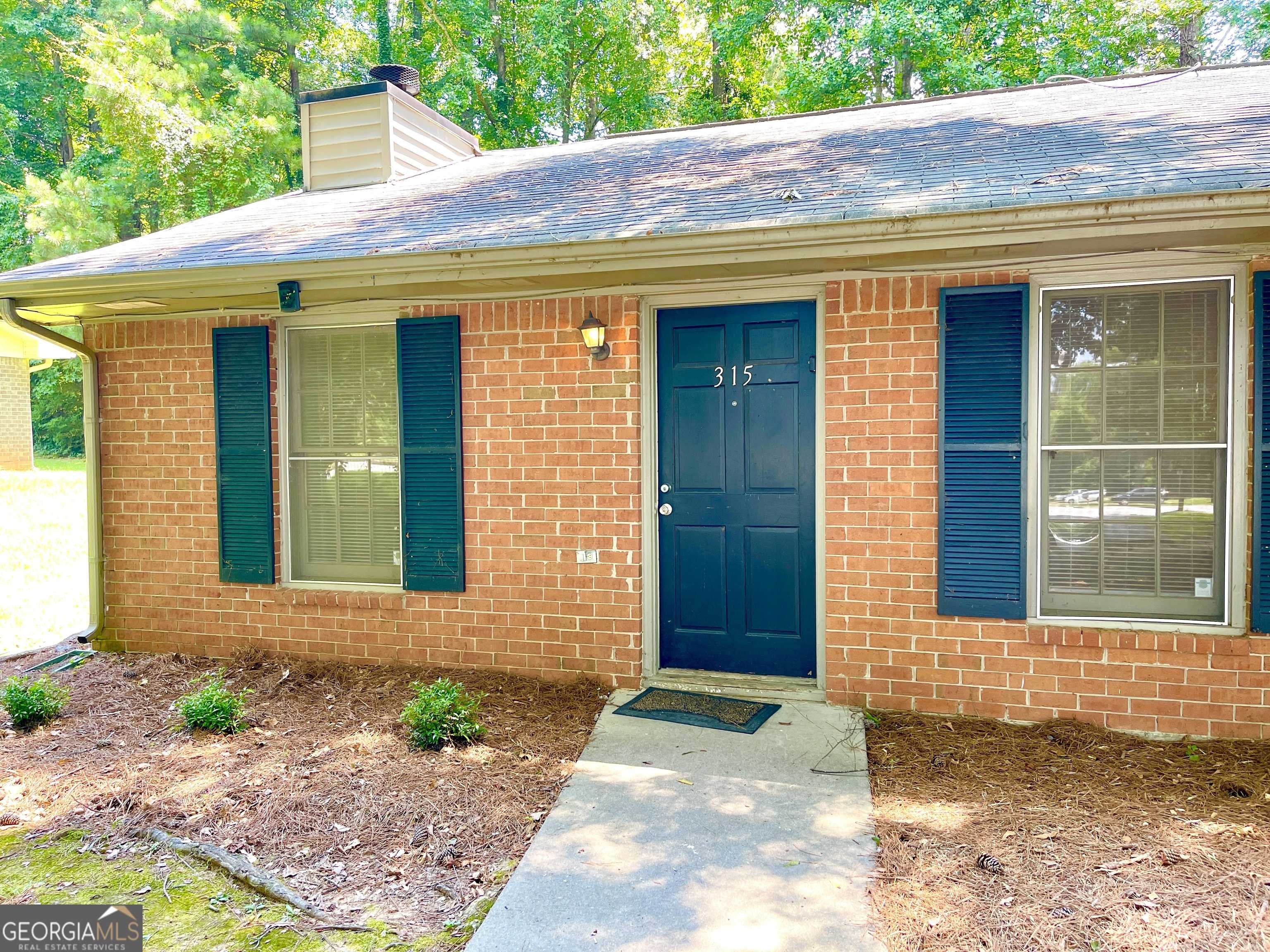 315 Chase DR, Fayetteville, GA 30214