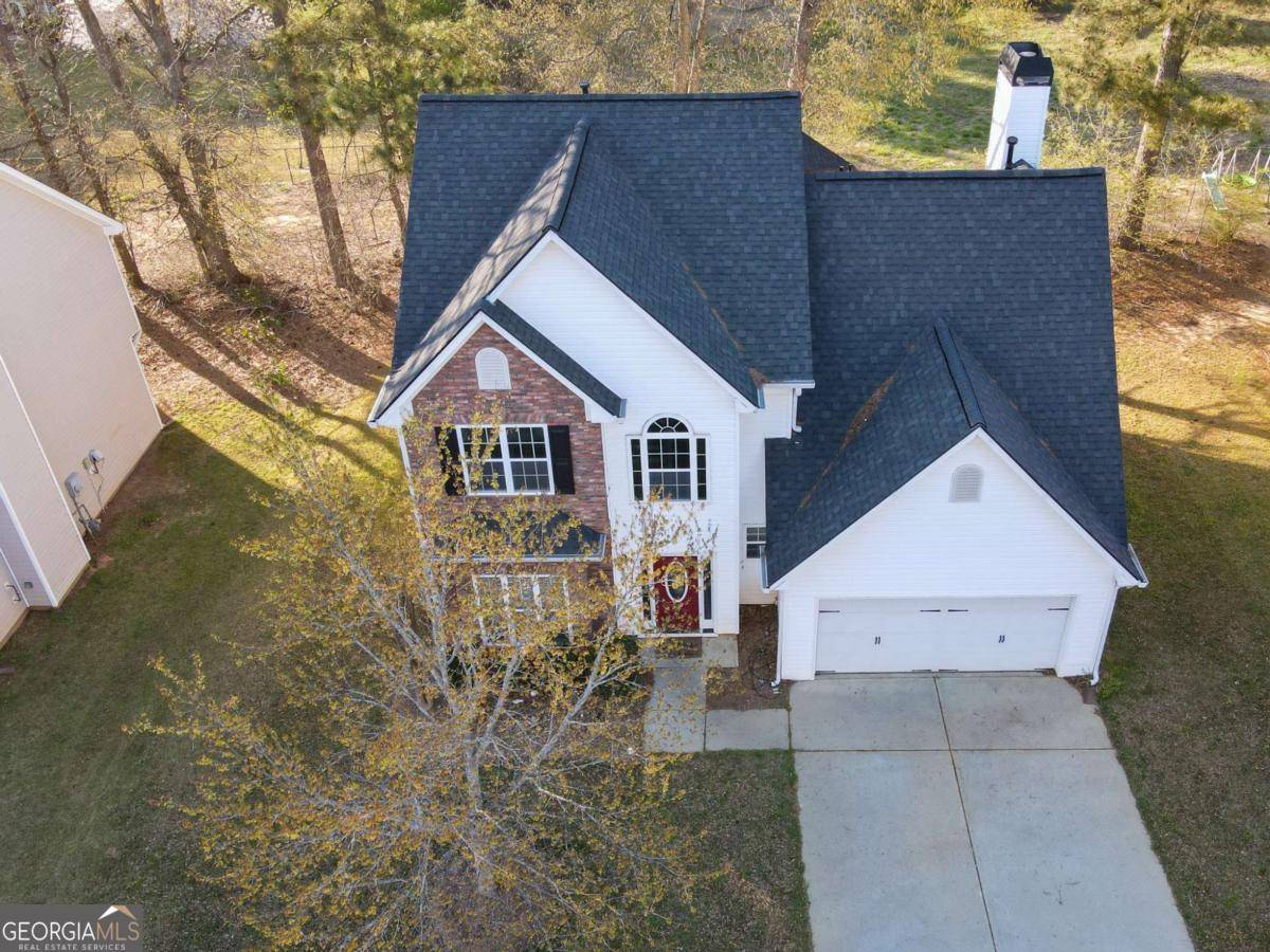 910 Lakeside CT, Loganville, GA 30052