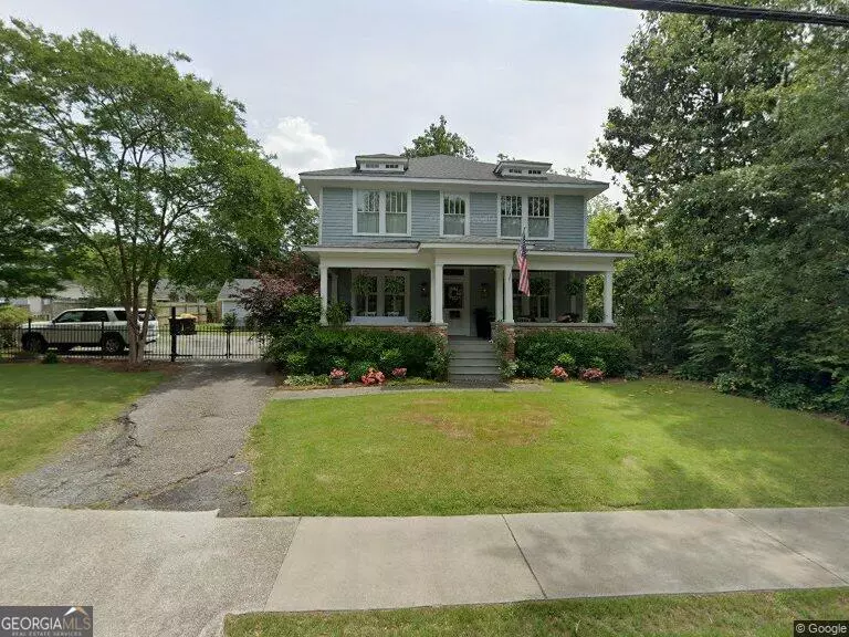 65 College ST, Newnan, GA 30263