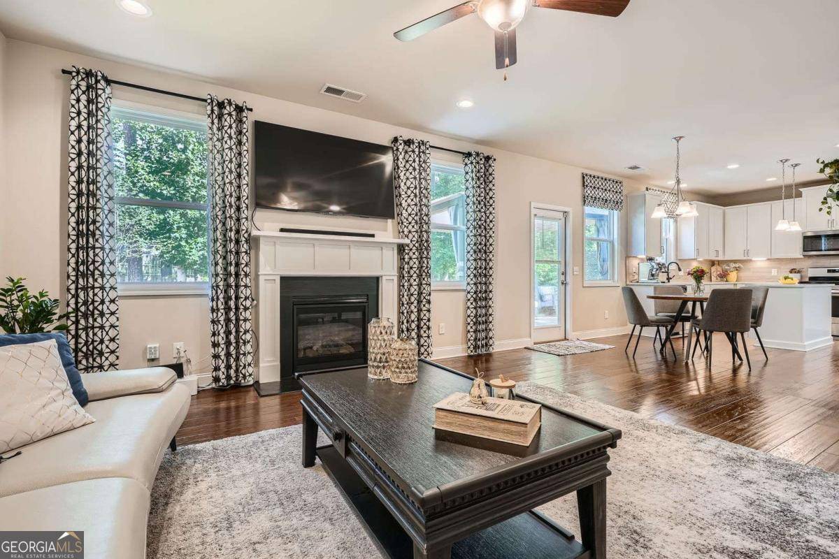 Marietta, GA 30008,1815 Pebble Beach DR