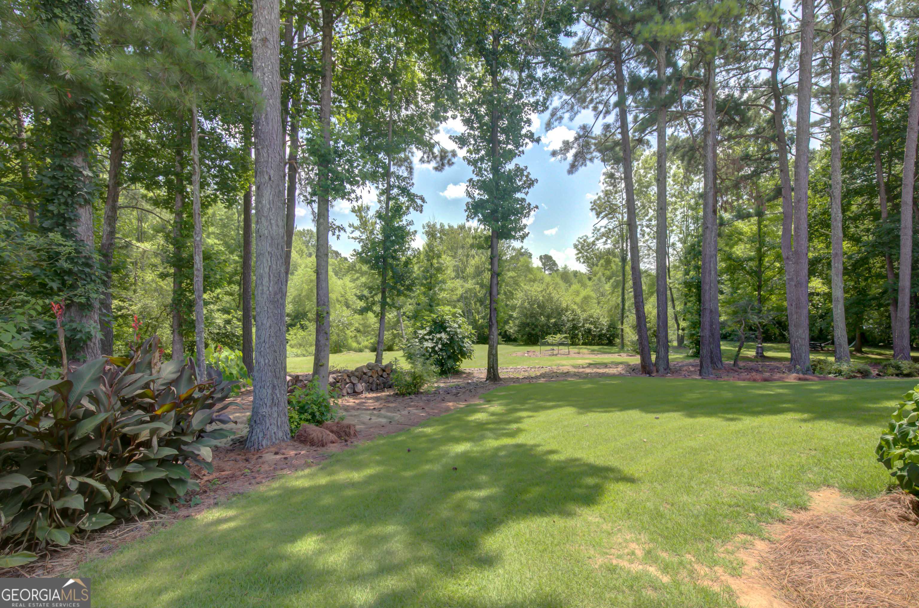 Newnan, GA 30265,425 Lake Forest DR