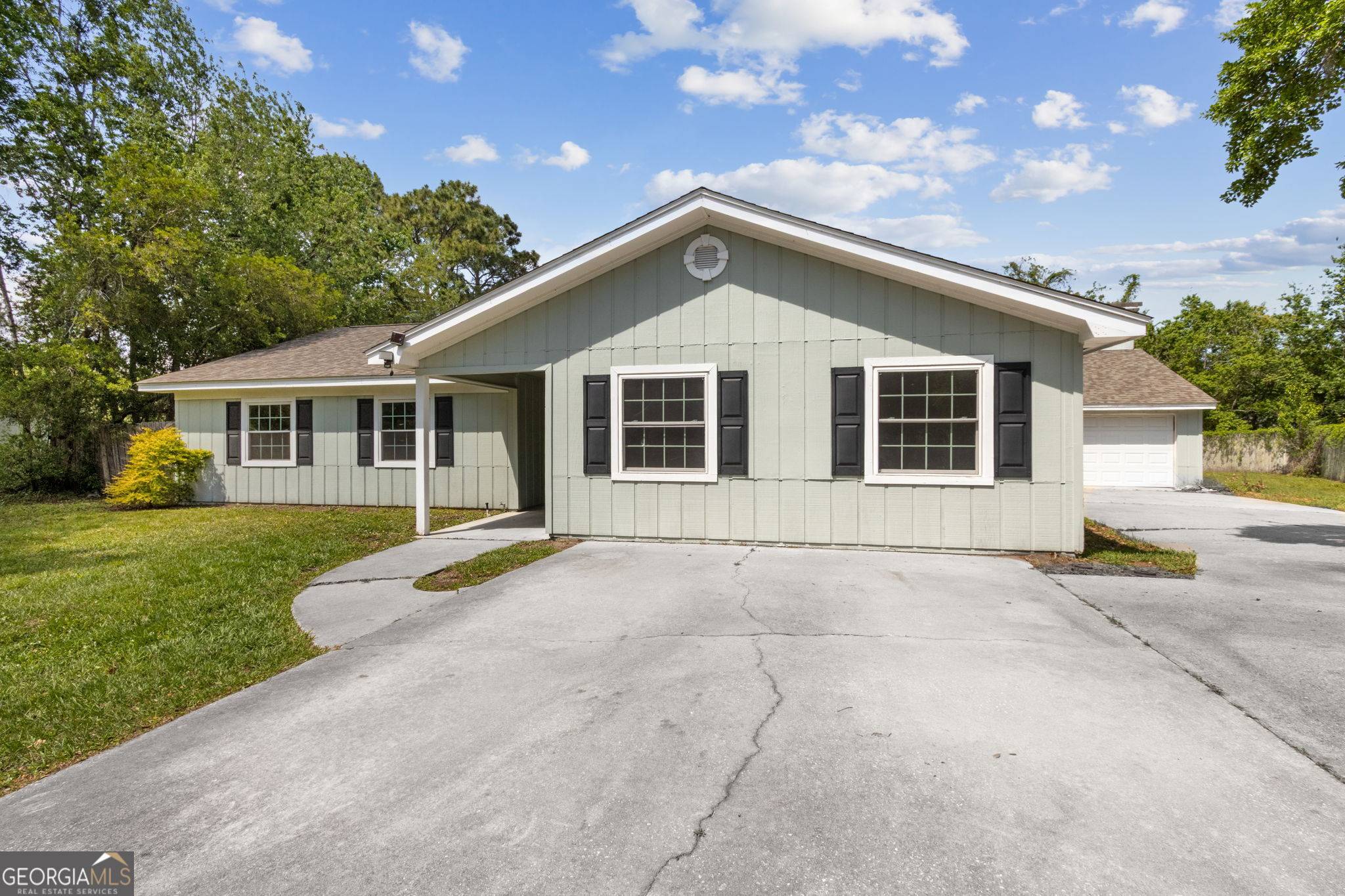 St. Marys, GA 31558,320 Liberty Tree RD