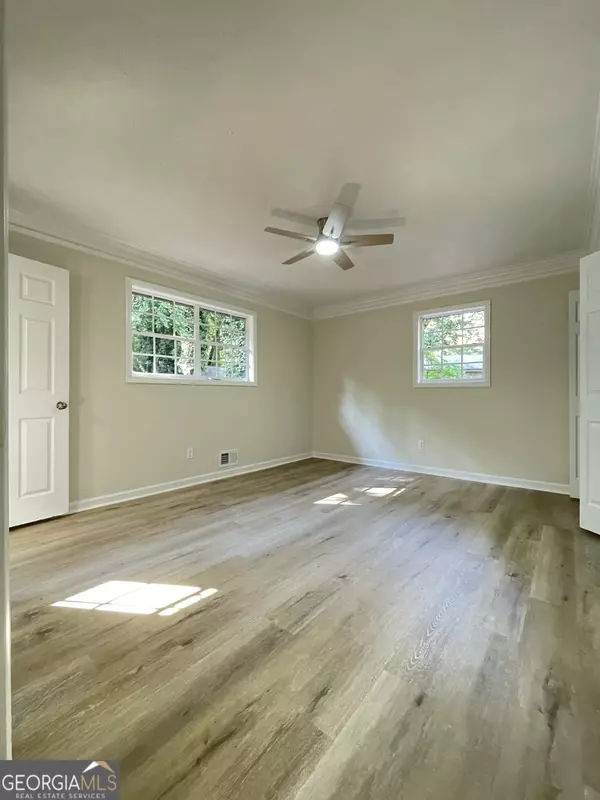 Woodstock, GA 30189,865 Cherrydale LN