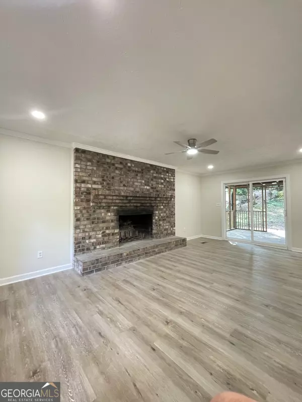 Woodstock, GA 30189,865 Cherrydale LN