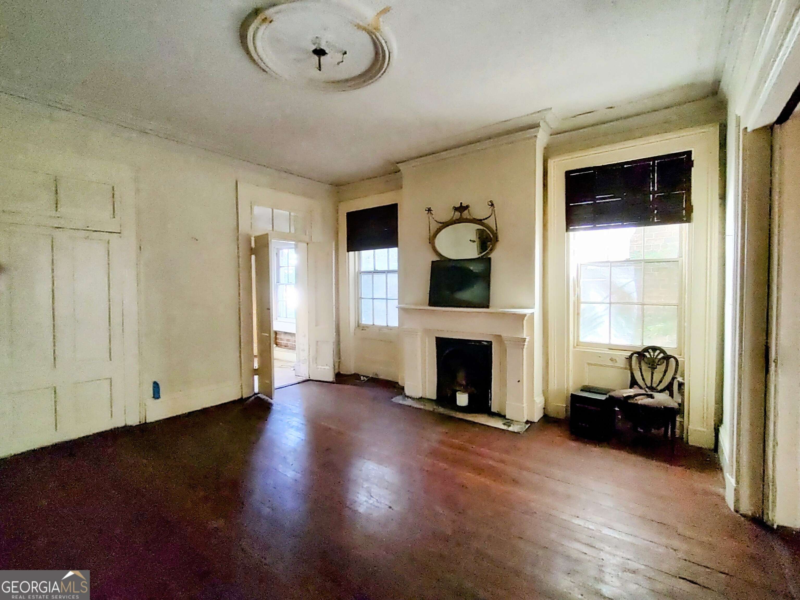 Savannah, GA 31401,20 W Hull ST