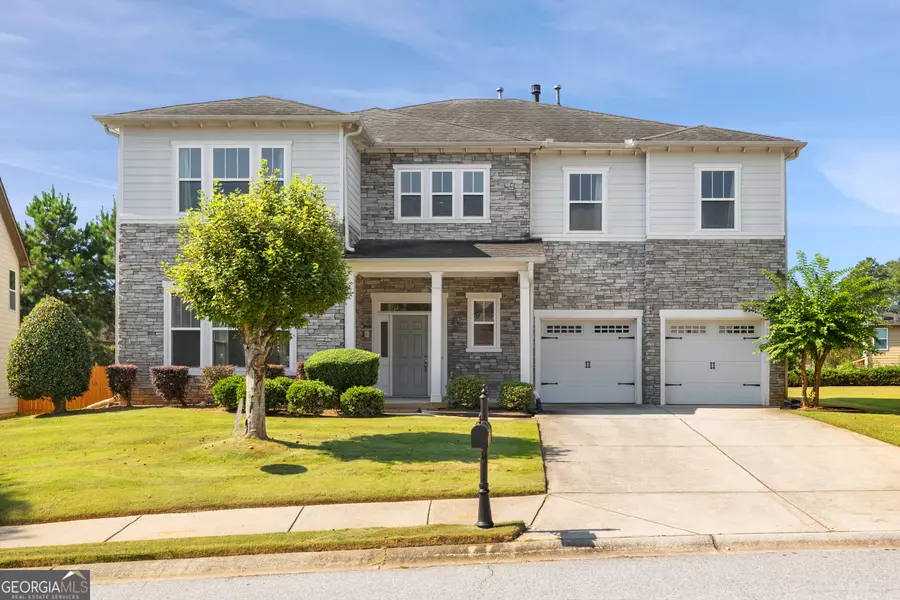 7424 Mistydawn DR, Fairburn, GA 30213