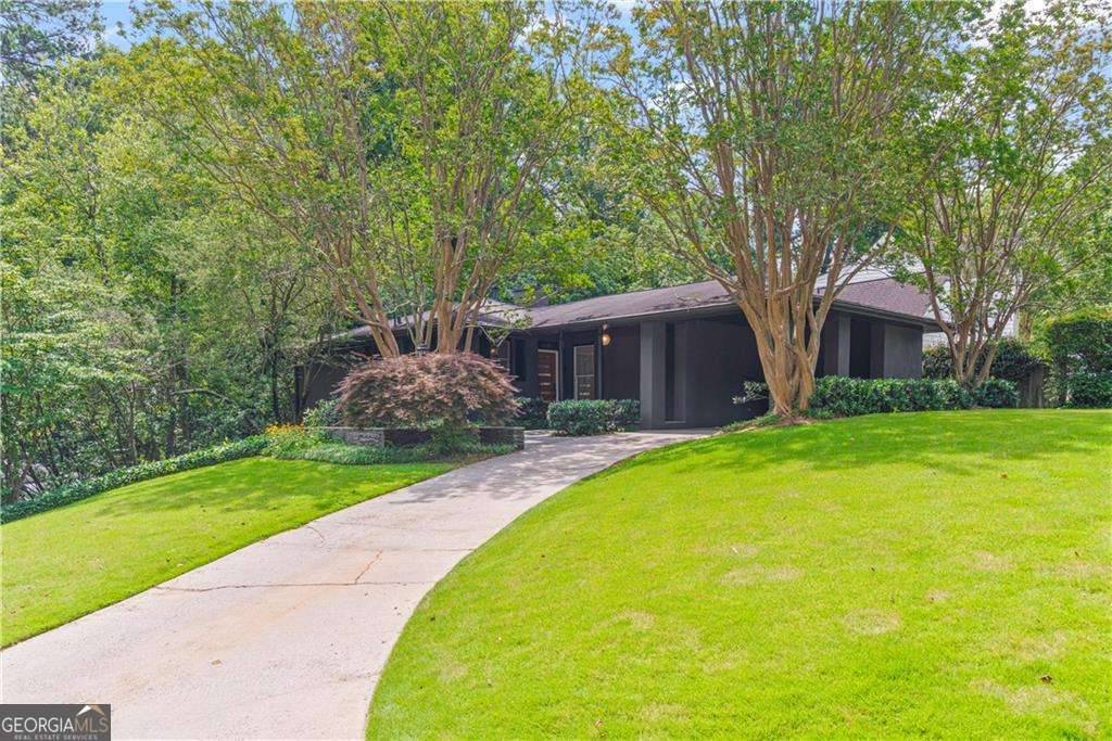 Atlanta, GA 30305,2901 N Hills DR NE