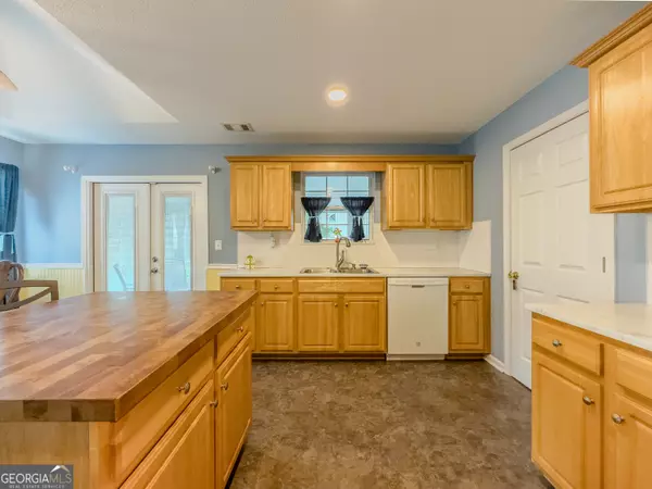Grayson, GA 30017,2374 Laurelfield DR