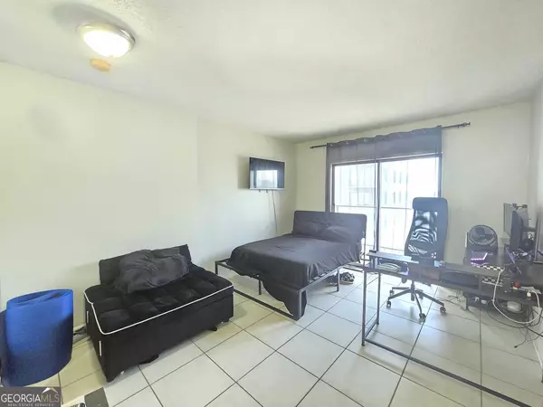 Atlanta, GA 30309,1280 West Peachtree ST NW #2414