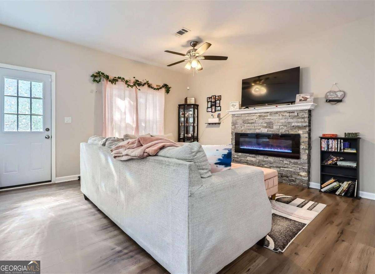 Fairburn, GA 30213,7805 Rock Rose LN