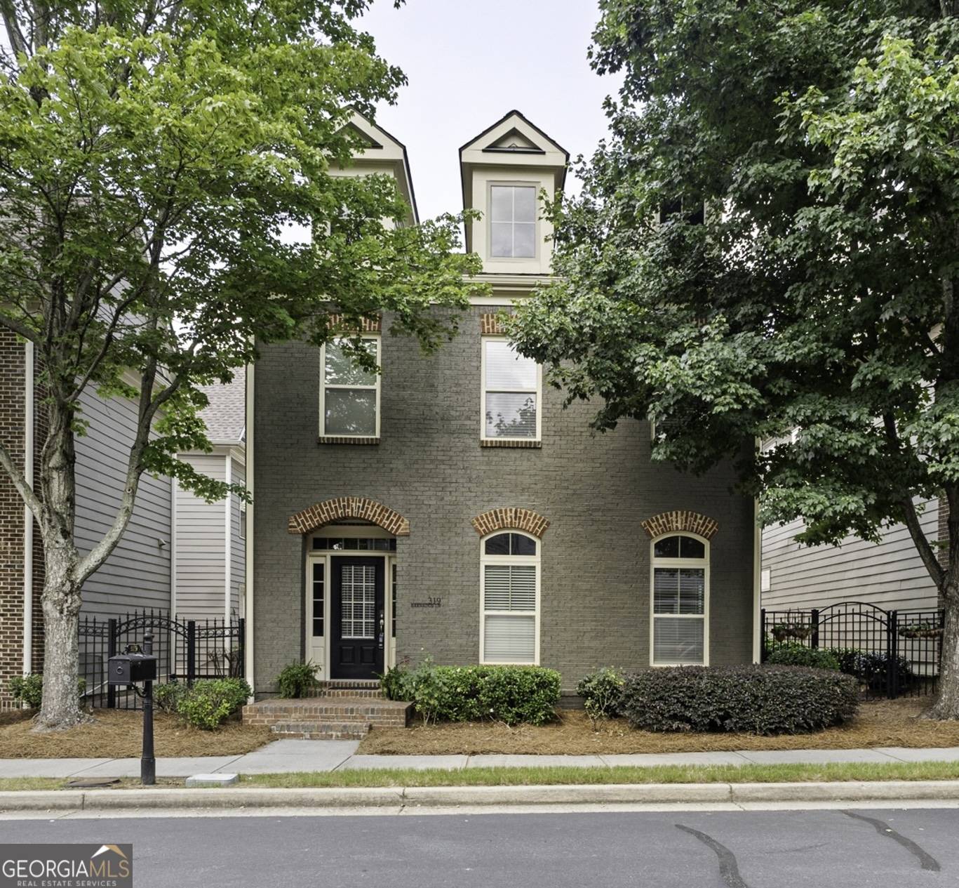 319 Barbados LN, Suwanee, GA 30024