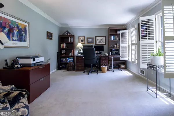 Lilburn, GA 30047,1527 Ridgewood DR SW