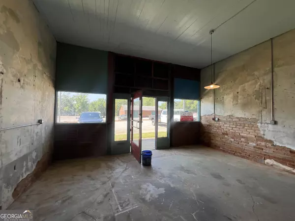 Comer, GA 30629,71 E North AVE