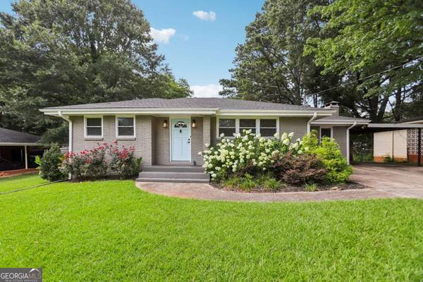 975 Shirley ST SE, Smyrna, GA 30082