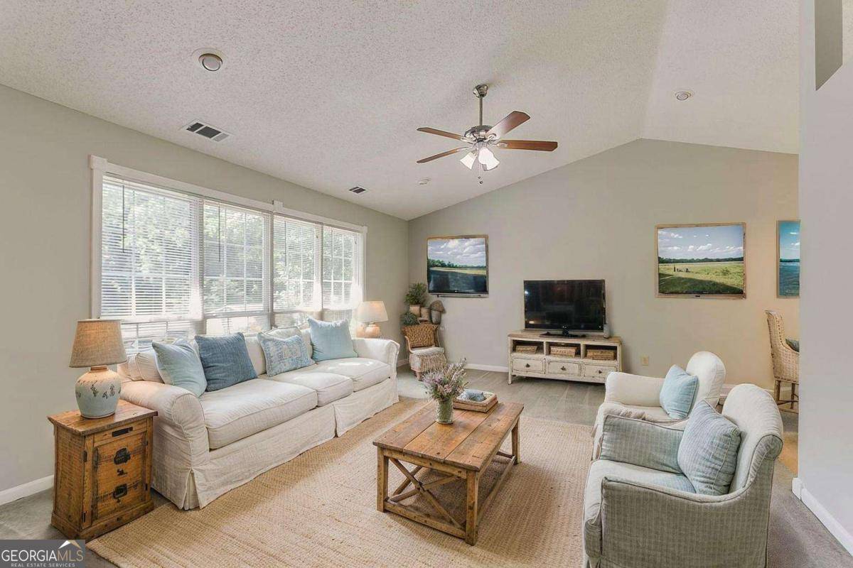 Rex, GA 30273,6726 Cambridge DR
