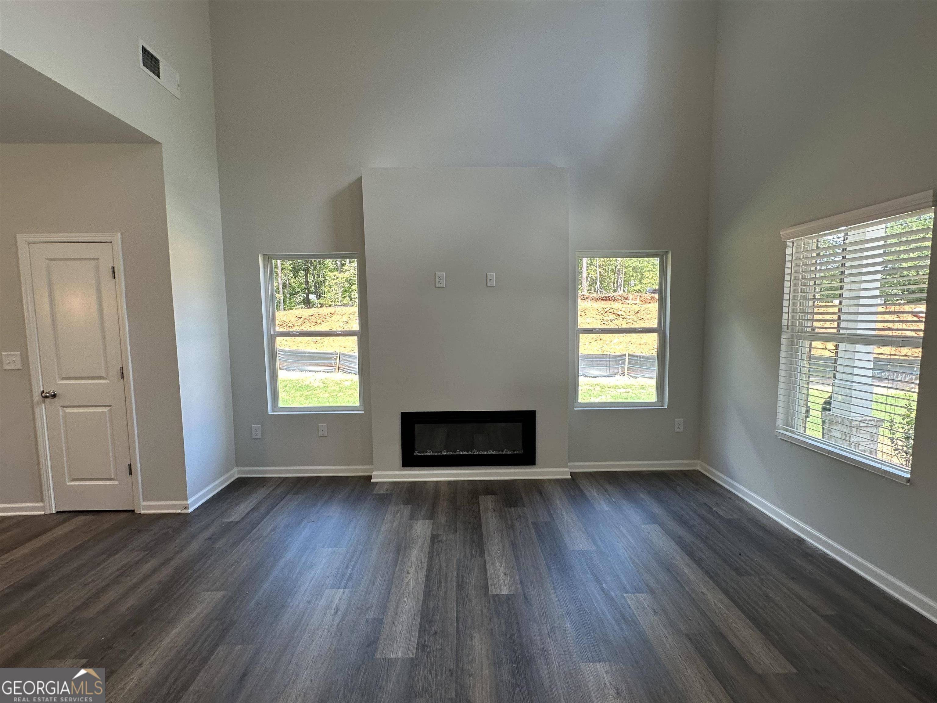 Covington, GA 30016,10 Barton LN #16