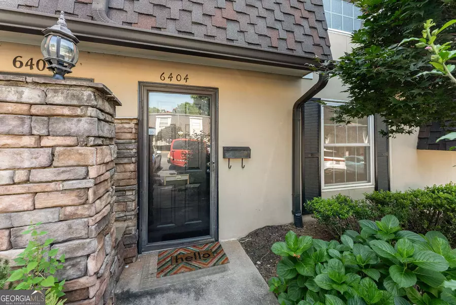 6404 Park AVE NE #D4, Atlanta, GA 30342