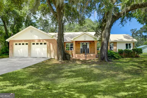 77 Sutton CT, Woodbine, GA 31569