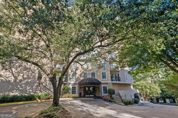 Atlanta, GA 30309,1 Biscayne DR NW #704