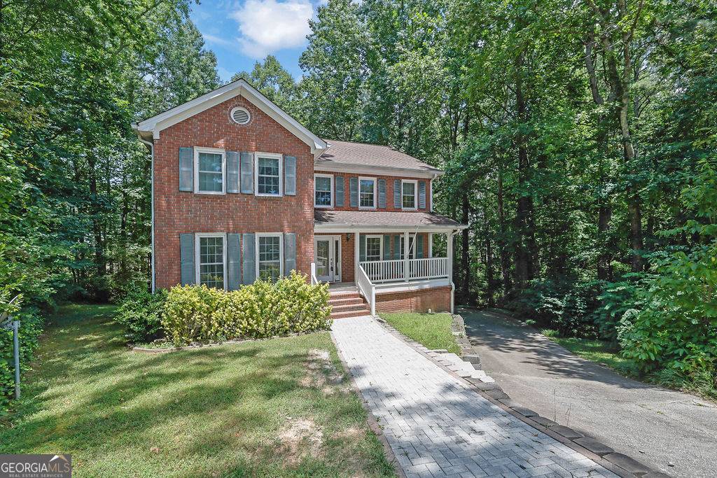 1970 Sturbridge LN, Buford, GA 30519
