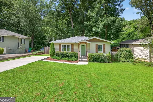 2976 Lowrance DR, Decatur, GA 30033