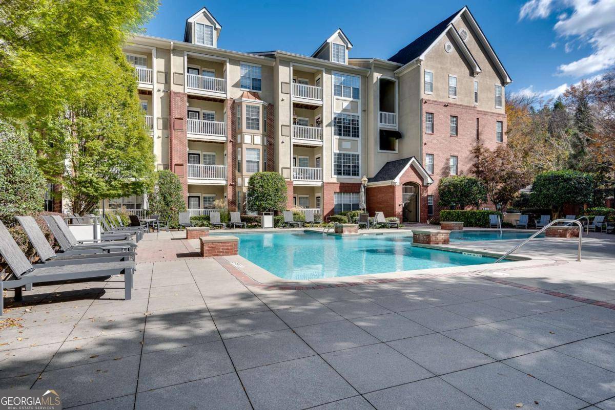 1122 Westchester RDG NE, Atlanta, GA 30329