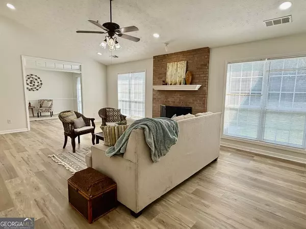 Loganville, GA 30052,3267 Summit Glen DR