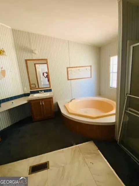Hartwell, GA 30643,3596 Reed Creek HWY