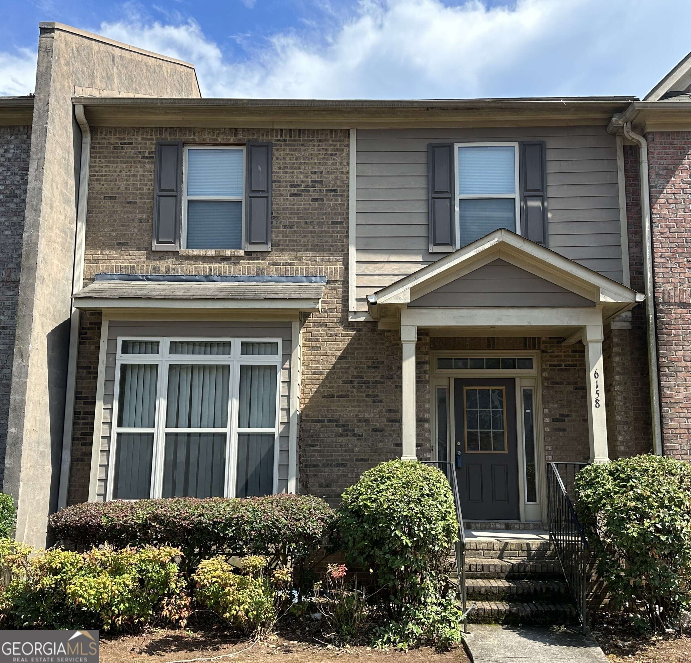 6158 Thorncrest DR, Tucker, GA 30084