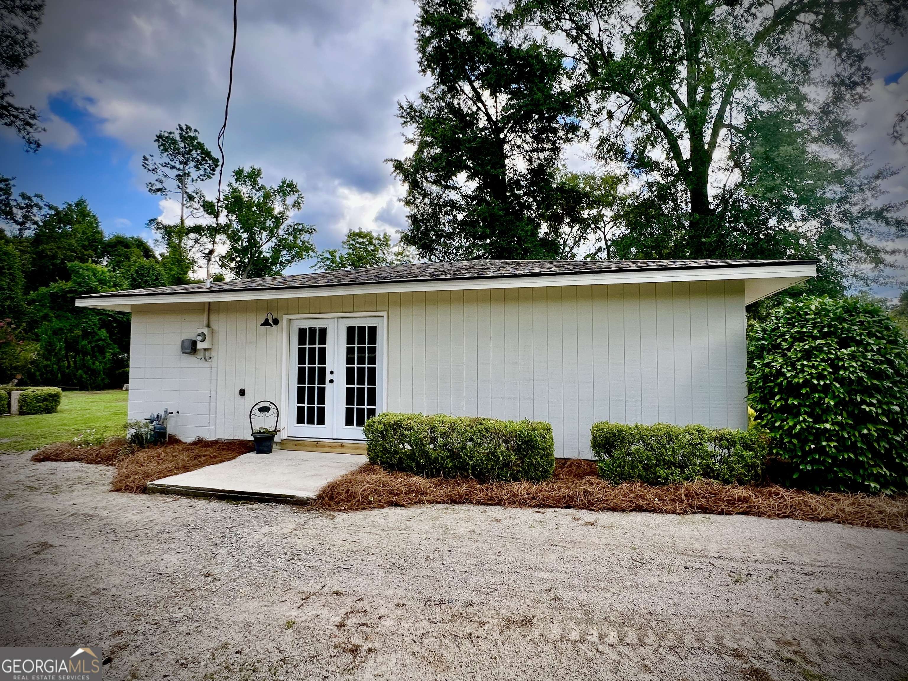 Dublin, GA 31021,1415 Peach ST