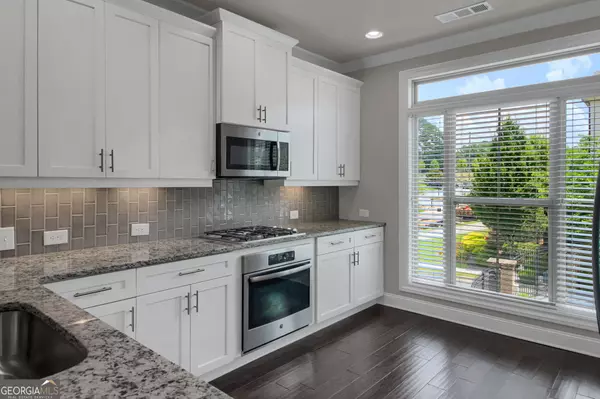 Atlanta, GA 30338,4011 DUNWOODY TRCE