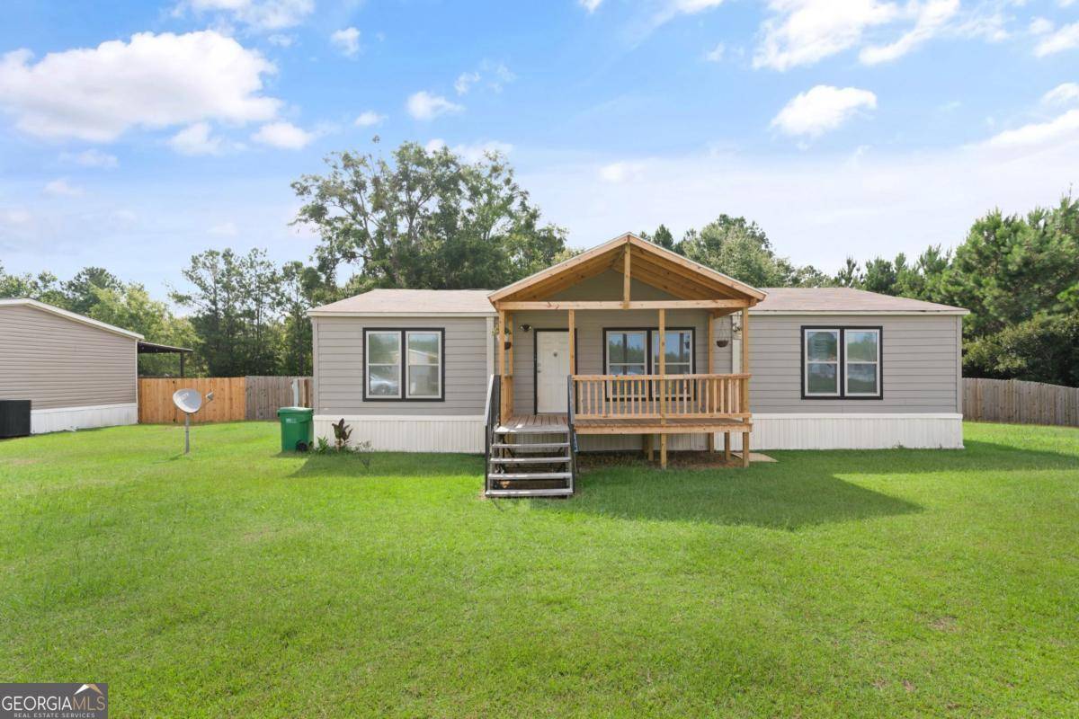 1208 Speckled Trout CIR NE, Townsend, GA 31331