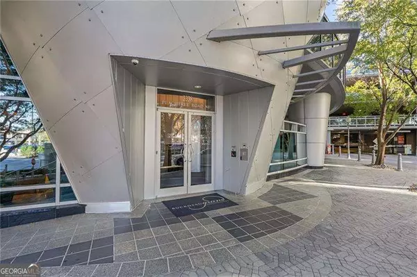 Atlanta, GA 30326,3338 Peachtree RD NE #1809