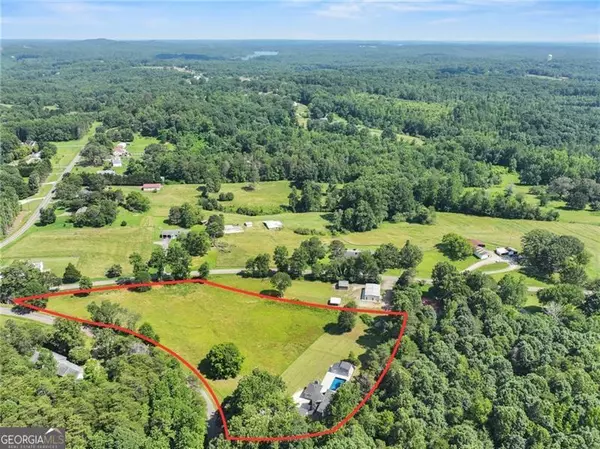 Dahlonega, GA 30533,6592 Rufus Bryant RD