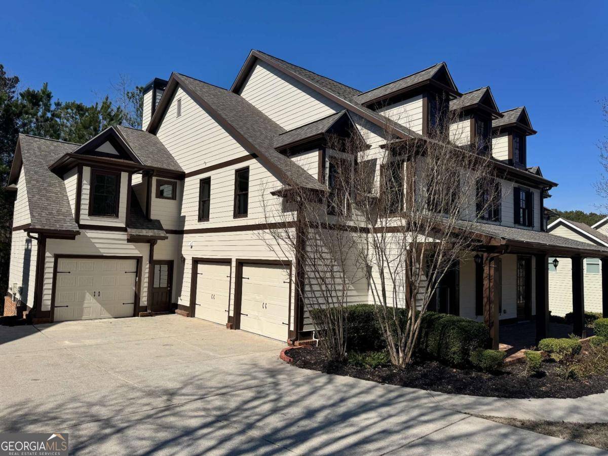 Dallas, GA 30132,329 Rose Hall LN
