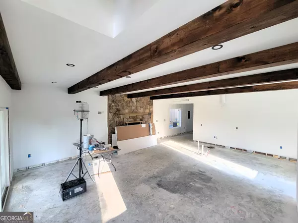 Ellijay, GA 30540,1705 Old Northcutt RD