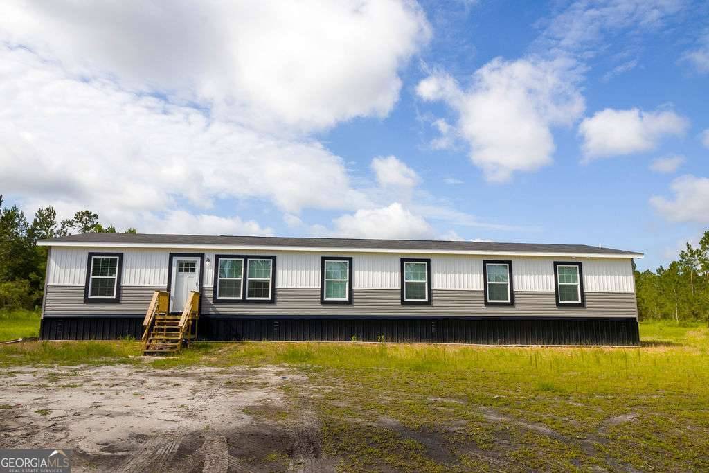1475 Lewis Davis RD, Waycross, GA 31503