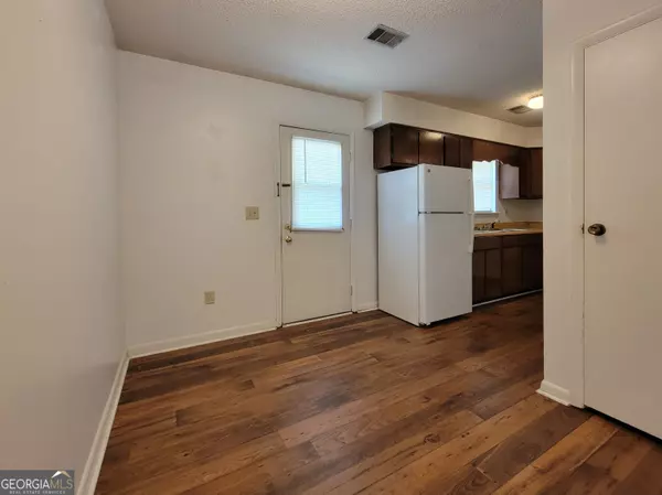 Hoschton, GA 30548,4570 Highway 53 #1