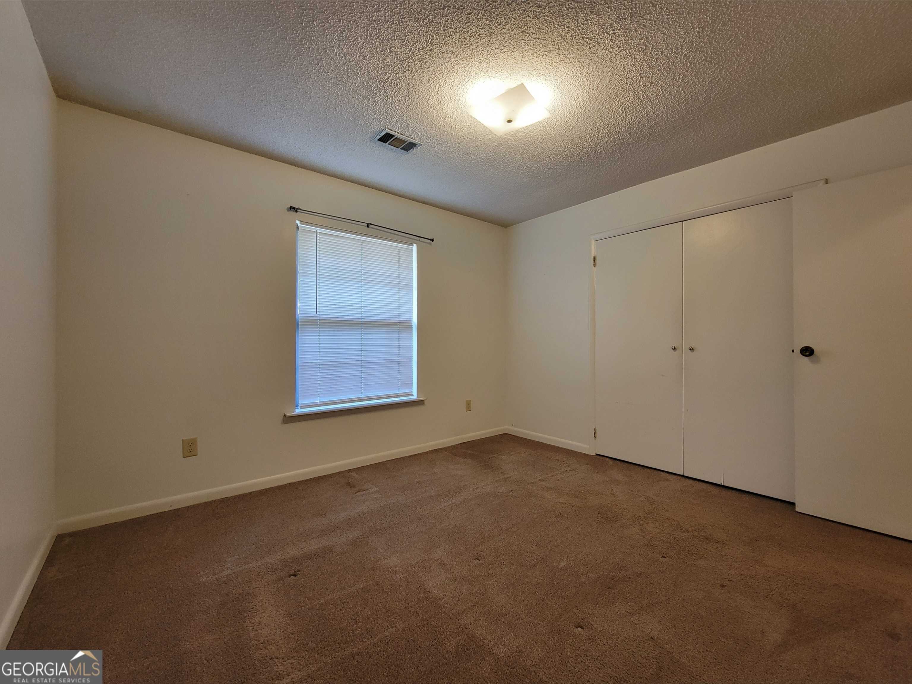Hoschton, GA 30548,4570 Highway 53 #1
