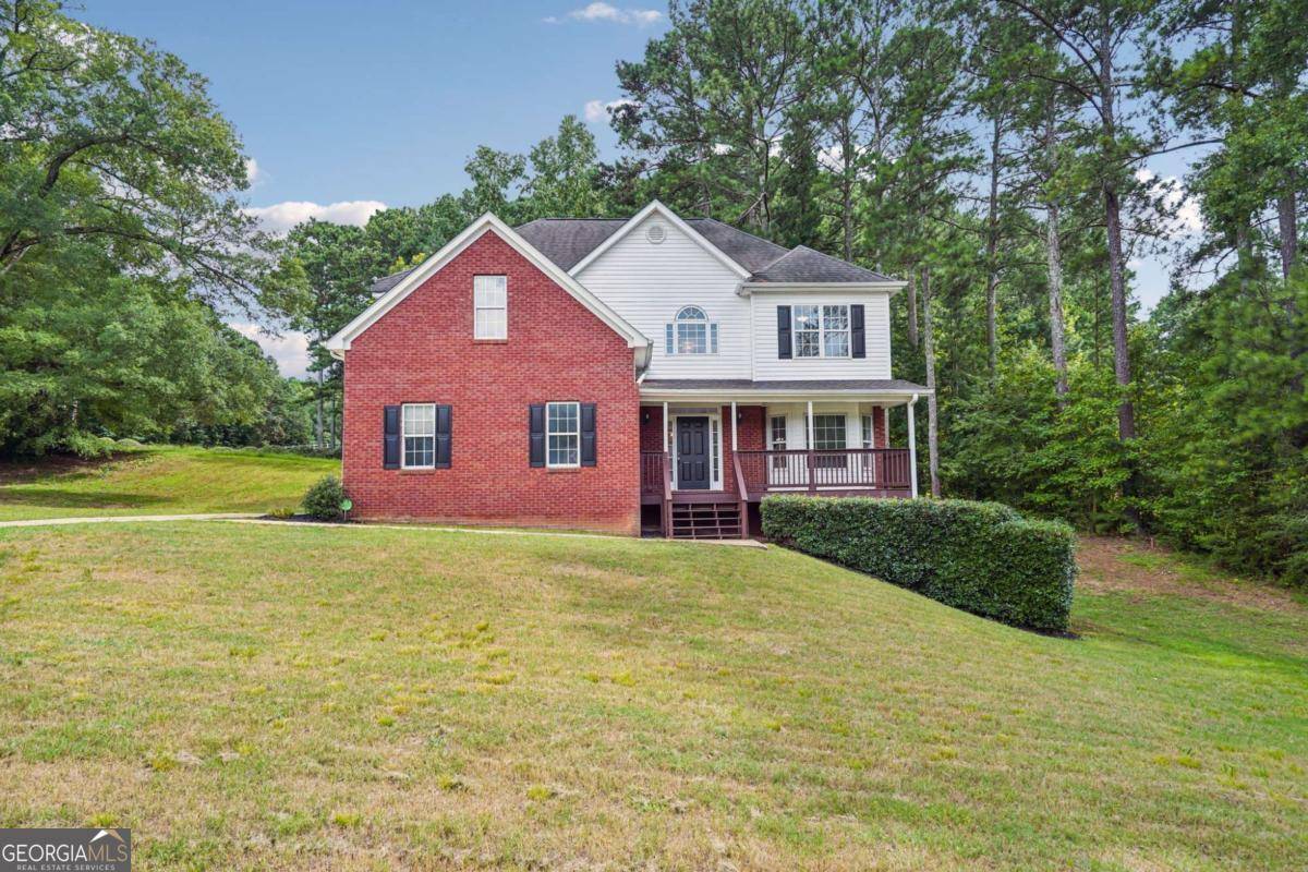 100 Shoreline DR, Fayetteville, GA 30215