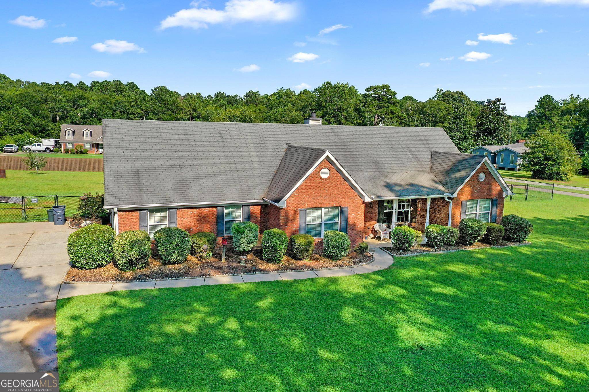 813 S Ola RD, Mcdonough, GA 30252