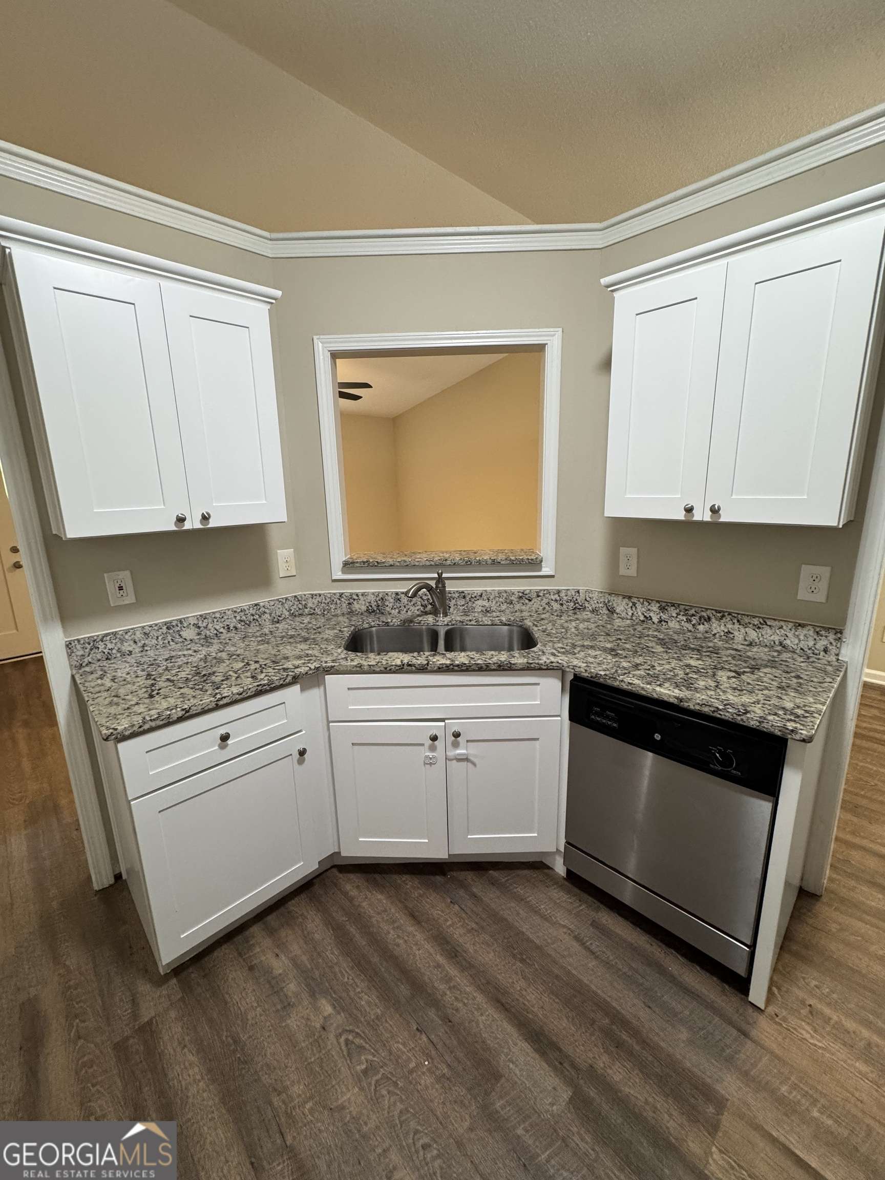 Rockmart, GA 30153,572 Southern Trace DR